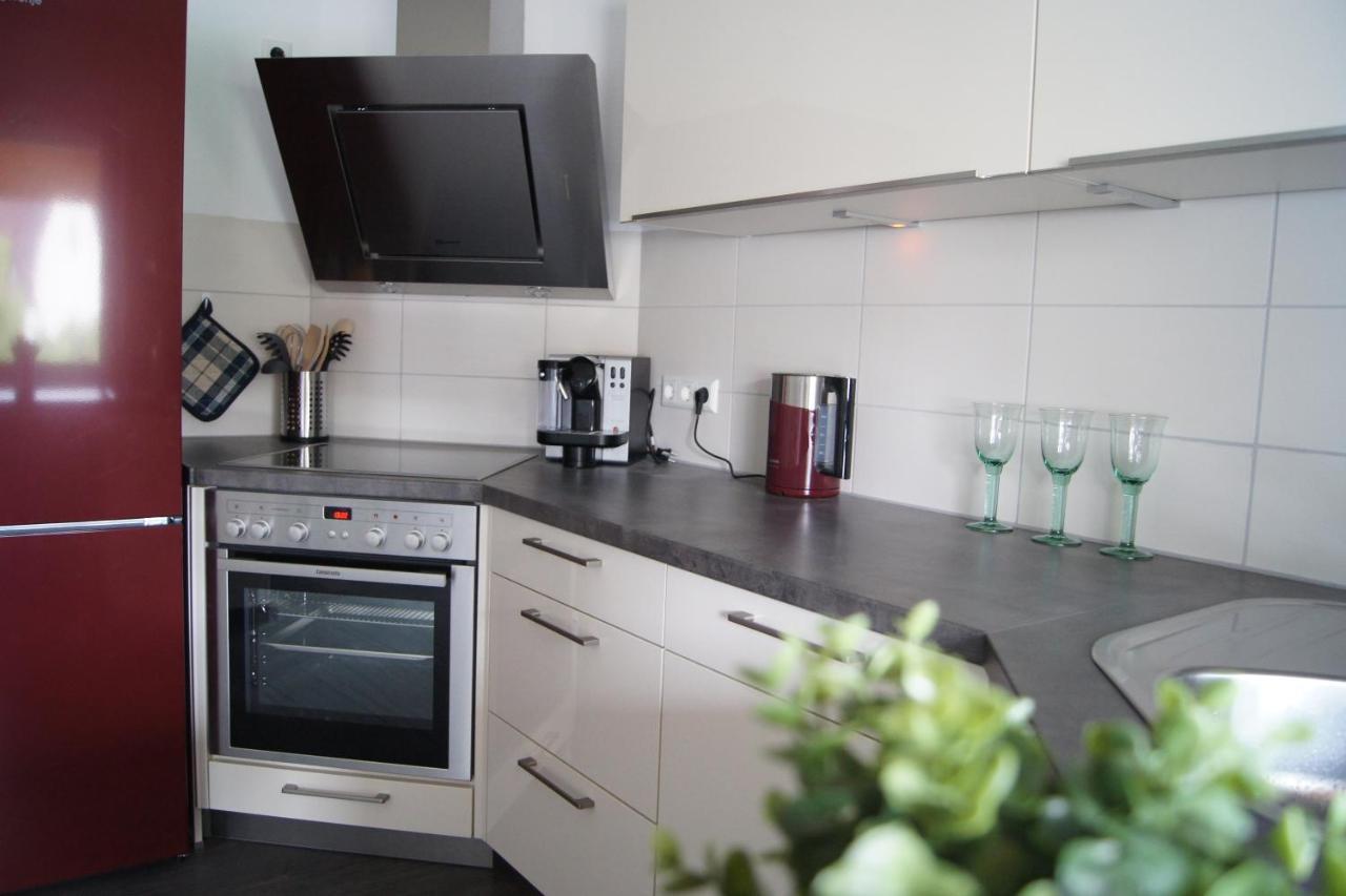 Schoene, Grosse Ferienwohnung In Waldenbuch, Nahe Stuttgart Messe, Boeblingen, Sindelfingen 외부 사진