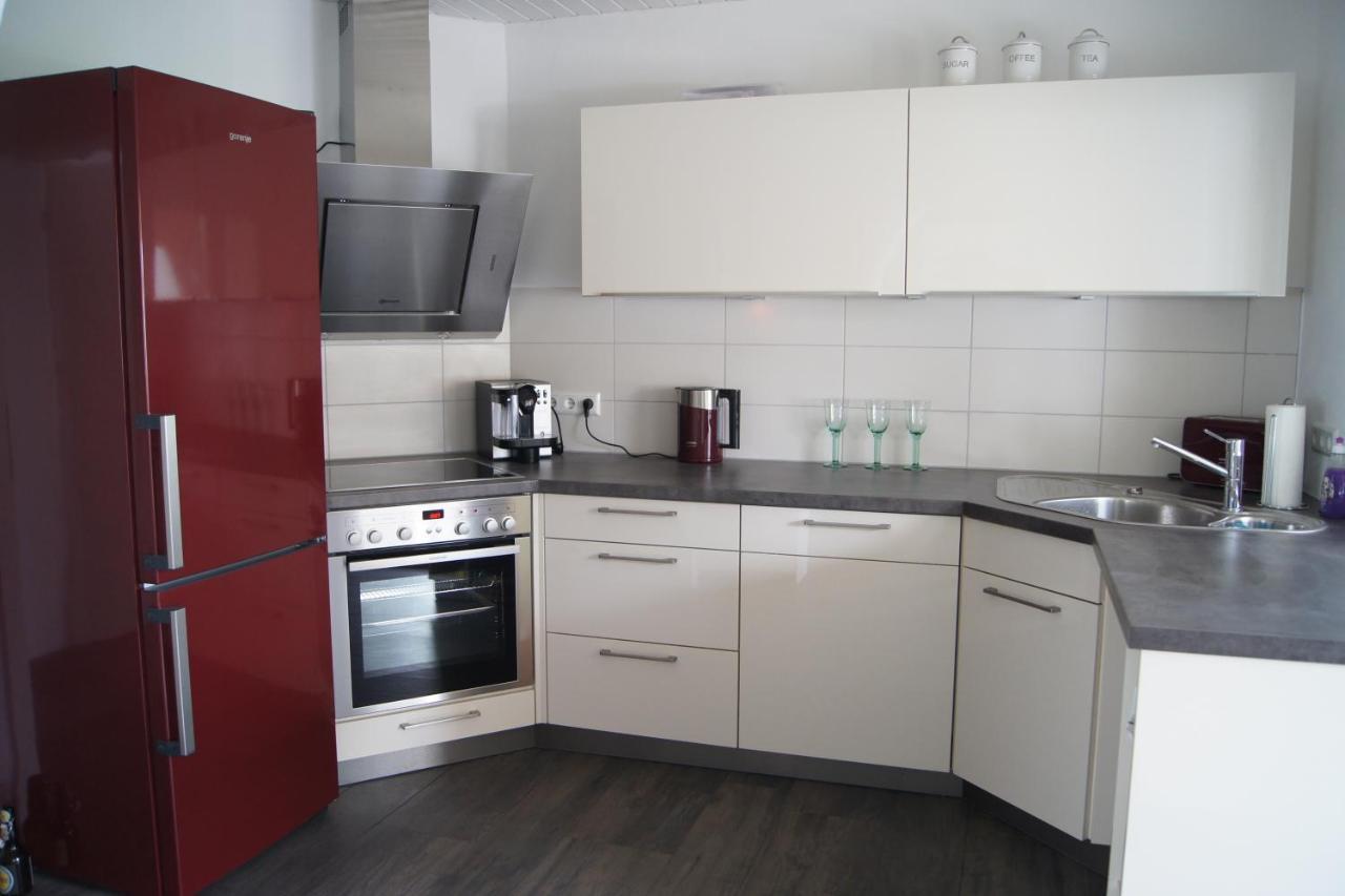 Schoene, Grosse Ferienwohnung In Waldenbuch, Nahe Stuttgart Messe, Boeblingen, Sindelfingen 외부 사진